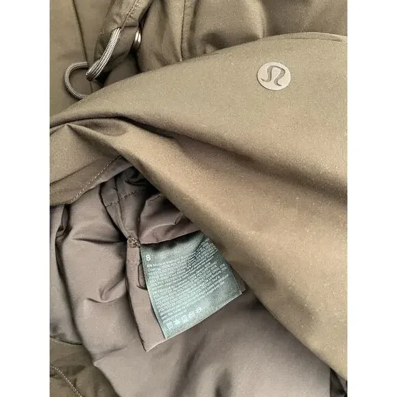 Lululemon Waterproof Brown Stretchseal Size 8 Vest - Picture 4 of 4